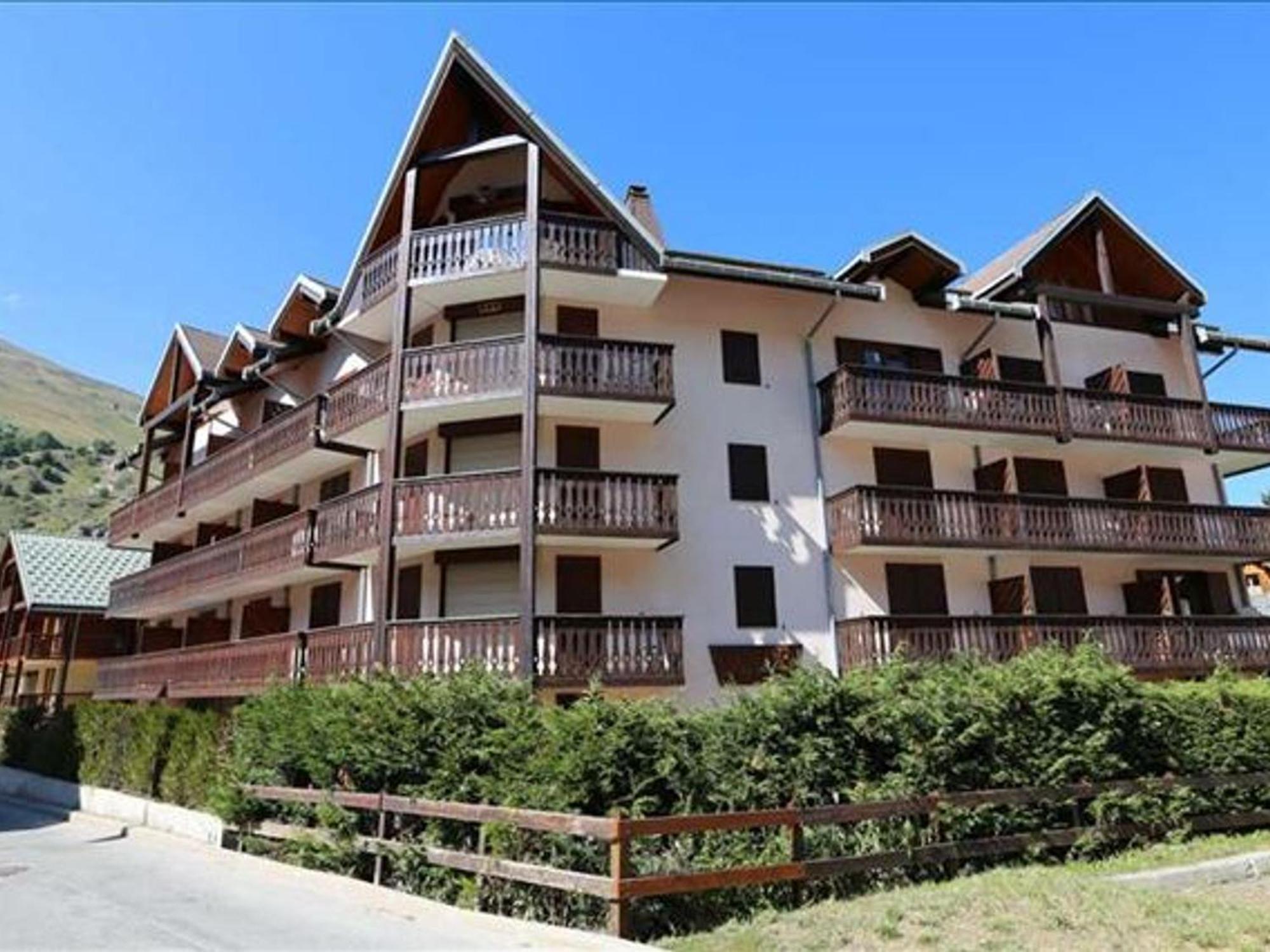 Appartement 3 Pieces Avec Parking Et Wifi A Valloire - Fr-1-263-60 ภายนอก รูปภาพ